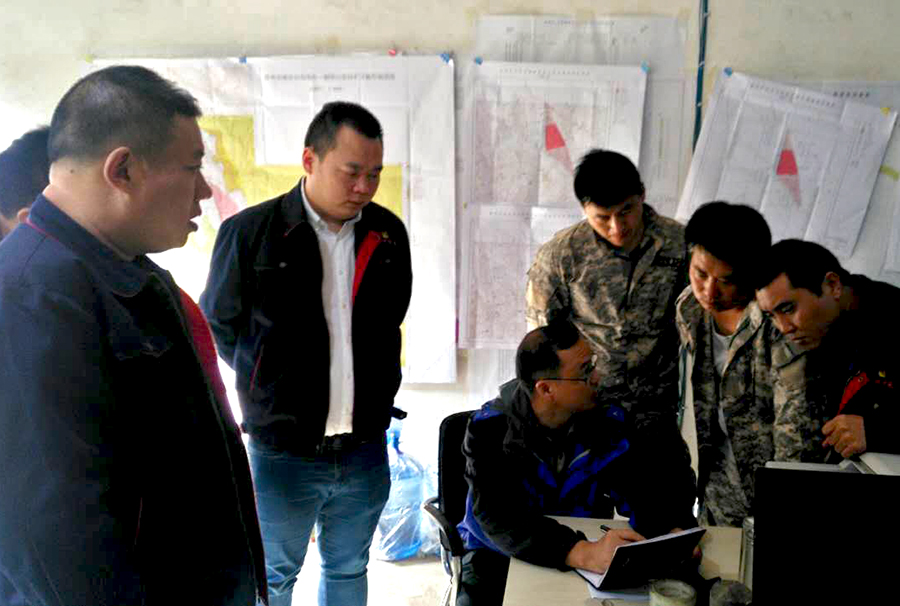 武警黃金地質(zhì)研究所總工程師到貴州開元調(diào)研指導(dǎo)工作——集團董事長許明月赴貴州全程陪同