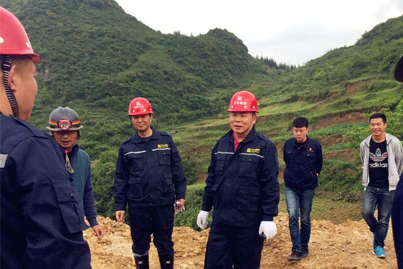 集團領導深入貴州開元一線視察工作